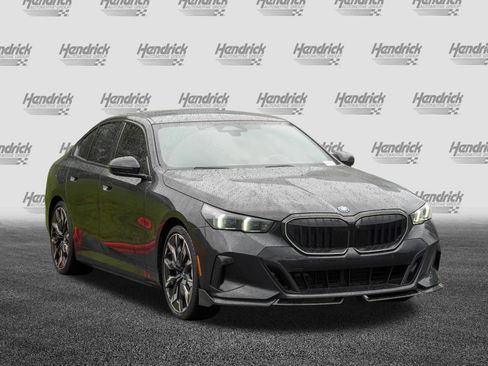 Used 2026 BMW 550e xDrive w/ Executive Package AWD/4WD image 2