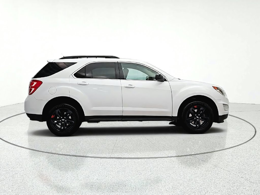 Used 2017 Chevrolet Equinox LT FWD image 8