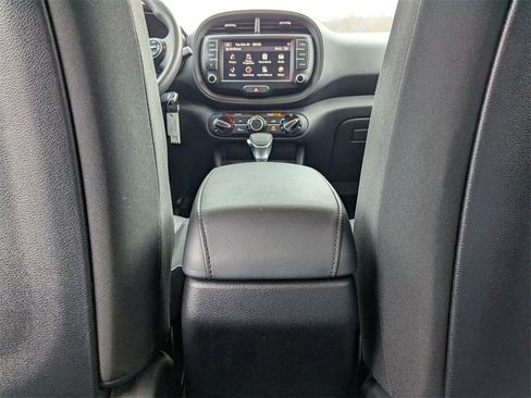 Used 2024 Kia Soul LX w/ Option Group 015 image 28