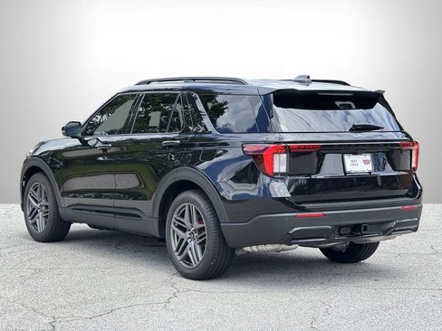 New 2026 Ford Explorer ST-Line w/ ST-Line Street Pack RWD image 22