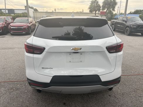 Certified 2024 Chevrolet Blazer LT w/ Sound & Technology Package FWD image 6