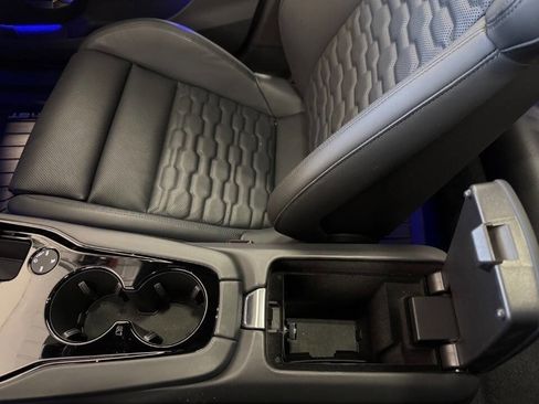 Used 2024 Audi e-tron GT Premium Plus w/ Performance Package image 59