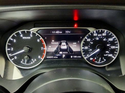 Used 2021 Nissan Rogue SV AWD/4WD image 12