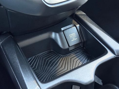 Used 2019 Honda CR-V LX image 28