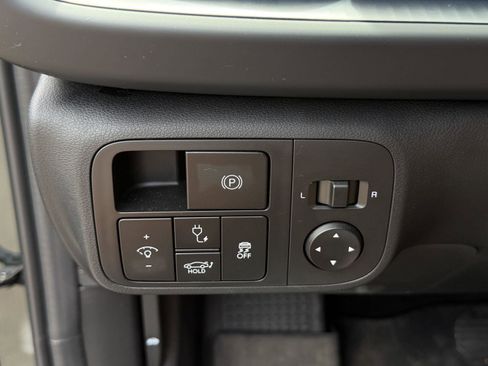 Used 2024 Hyundai Ioniq 6 SE RWD image 20