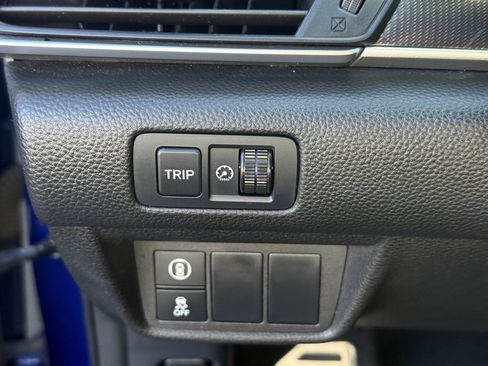 Used 2018 Honda Accord Sport image 18