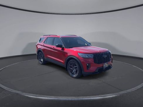 Used 2025 Ford Explorer ST w/ Sun And Sound Package AWD/4WD image 2