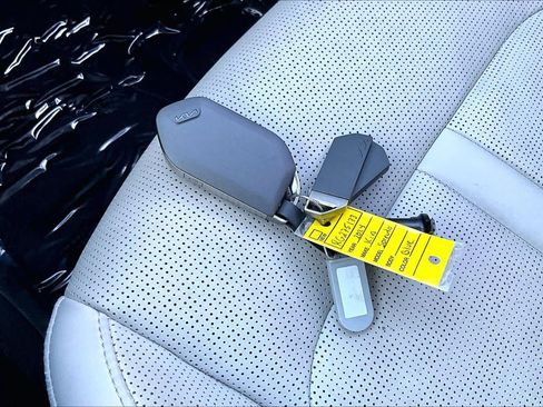 Used 2024 Kia Sorento SX FWD image 15