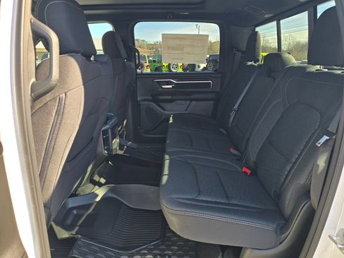 New 2026 RAM 1500 Big Horn AWD/4WD image 11