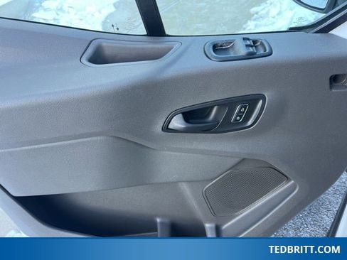 Used 2024 Ford Transit 250 Low Roof w/ Exterior Upgrade Package image 28