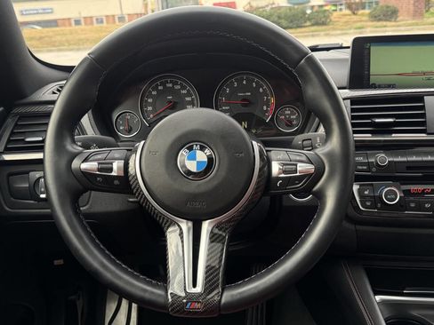 Used 2015 BMW M4 Coupe image 14