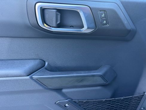 New 2025 Ford Bronco Base 4-Door 4X4 image 7