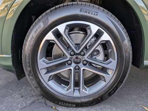 New 2025 Audi Q5 Premium image 13