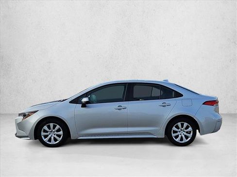 Used 2024 Toyota Corolla LE FWD image 9
