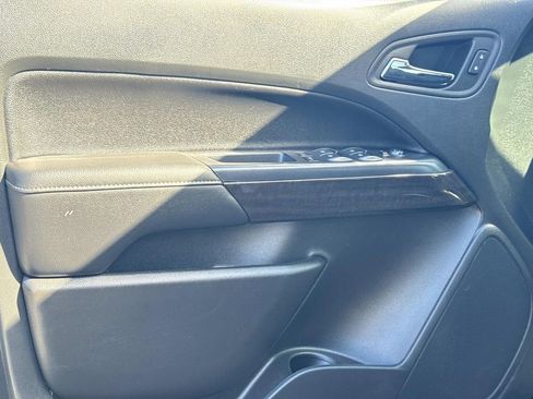 Used 2022 GMC Canyon Elevation w/ Trailering Package image 18