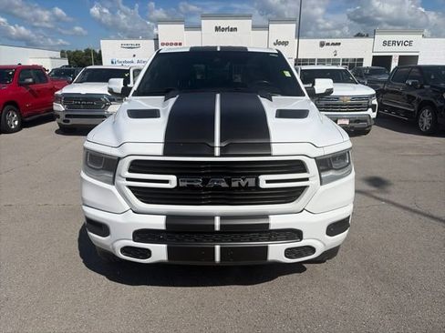 Used 2023 RAM 1500 Laramie AWD/4WD image 9