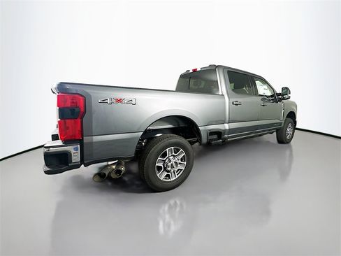 New 2026 Ford F350 Lariat image 7