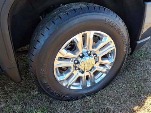 Used 2020 GMC Sierra 2500 Denali w/ Denali Ultimate Package image 9