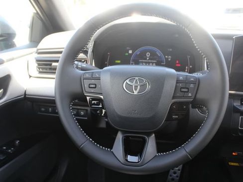Certified 2026 Toyota Camry SE FWD image 38