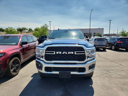 Used 2024 RAM 2500 Big Horn w/ Level 2 Equipment Group AWD/4WD image 3
