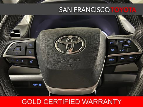 Certified 2021 Toyota Sienna Limited image 38