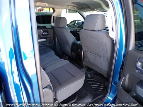 Used 2018 Chevrolet Silverado 1500 LT w/ All Star Edition RWD image 28