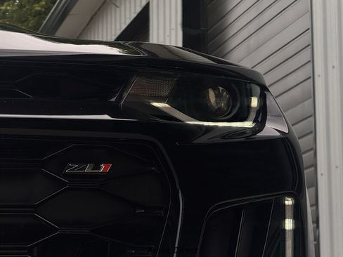 Used 2023 Chevrolet Camaro ZL1 RWD image 18
