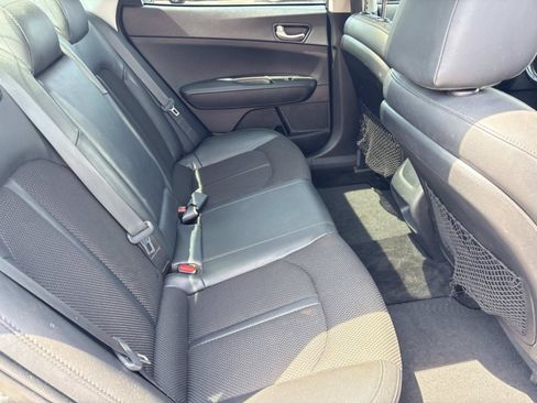 Used 2019 Kia Optima S w/ S Panoramic Sunroof Package FWD image 16