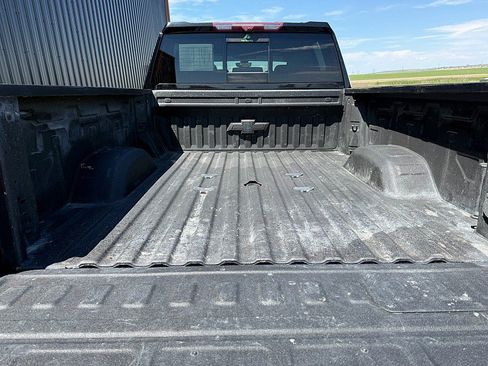 Used 2021 Chevrolet Silverado 2500 LTZ w/ Carhartt Edition AWD/4WD image 12