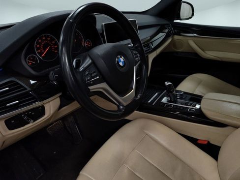 Used 2018 BMW X5 xDrive40e image 4