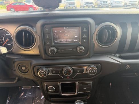 Used 2020 Jeep Wrangler Unlimited Sport AWD/4WD image 28
