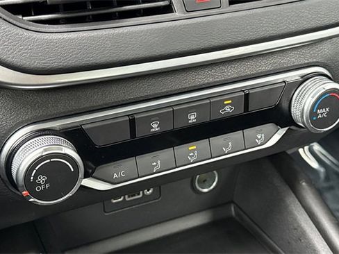 Used 2022 Nissan Altima 2.5 SR image 28