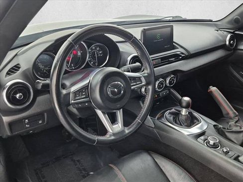 Used 2018 MAZDA MX-5 Miata Grand Touring RWD image 10