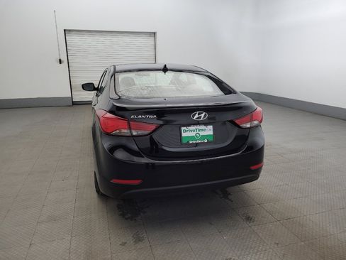 Used 2016 Hyundai Elantra SE image 6