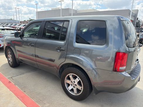 Used 2013 Honda Pilot LX image 3