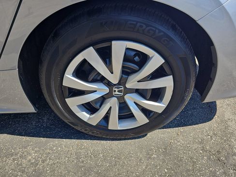 Used 2023 Honda Civic LX image 37