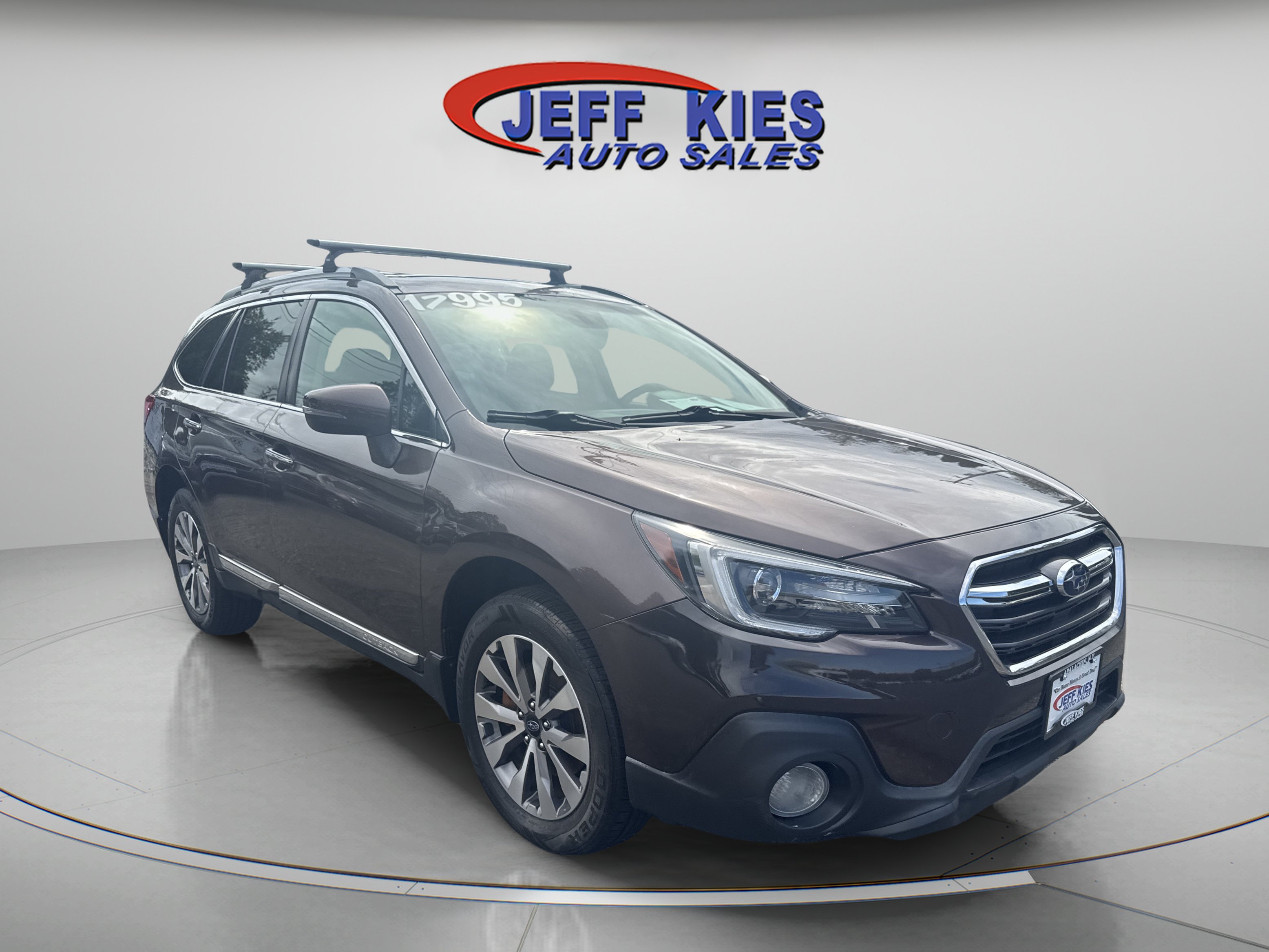 Used 2019 Subaru Outback 3.6R Touring AWD/4WD image 3