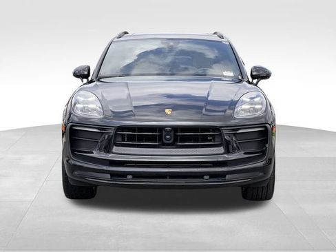 Used 2023 Porsche Macan AWD/4WD image 8