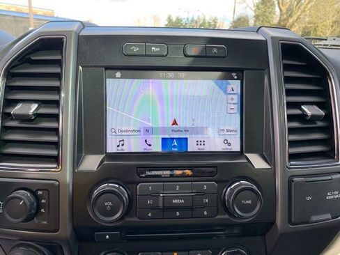 Used 2018 Ford F150 XLT w/ Equipment Group 302A Luxury image 16