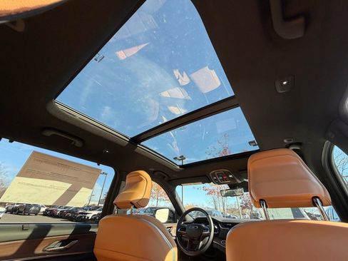 New 2025 Jeep Grand Cherokee L Summit image 31