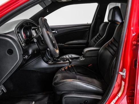Used 2022 Dodge Charger SRT Hellcat w/ Carbon/Suede Interior Package RWD image 5