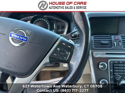 Used 2015 Volvo XC60 T6 Premier Plus image 26