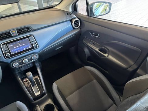 Used 2025 Nissan Versa SV FWD image 28
