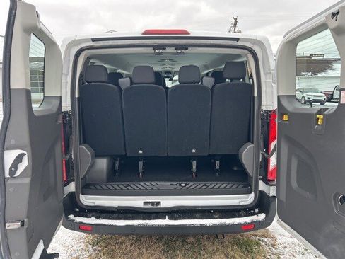 Used 2022 Ford Transit 350 XLT image 10