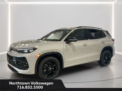 New 2026 Volkswagen Tiguan SE R-Line