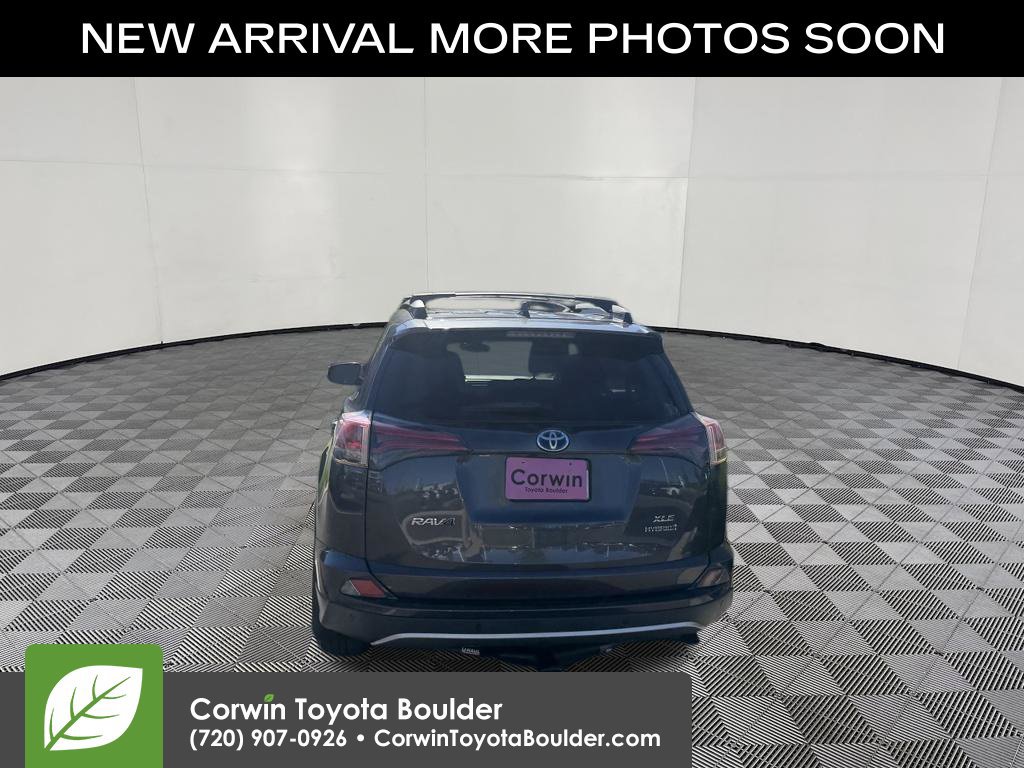 Used 2016 Toyota RAV4 XLE w/ Convenience Package AWD/4WD image 6