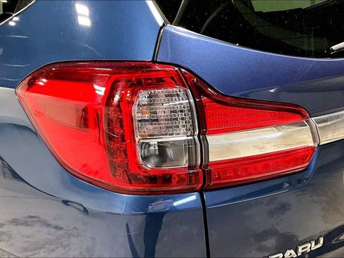 Used 2019 Subaru Ascent Touring image 40