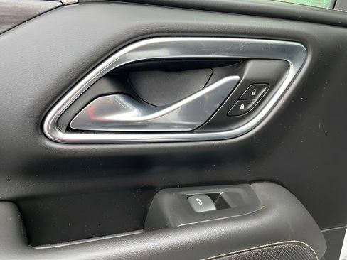 Certified 2023 GMC Yukon SLT image 28