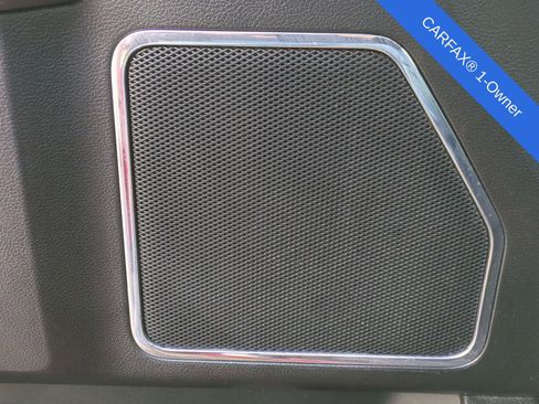 Used 2015 Ford F150 Platinum w/ Equipment Group 701A Luxury image 35