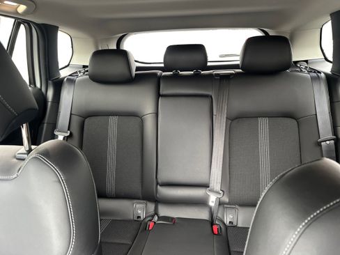 Certified 2025 MAZDA CX-50 AWD 2.5 S w/ Premium Package image 13